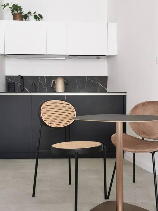 Gustave - Quartier Historique Apartment Nantes