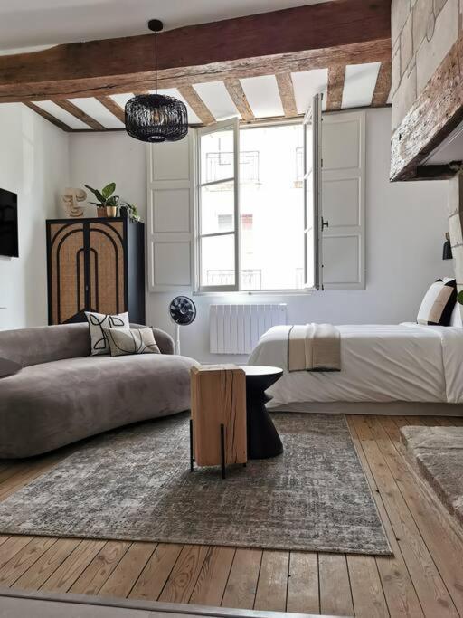 Gustave - Quartier Historique Apartment Nantes